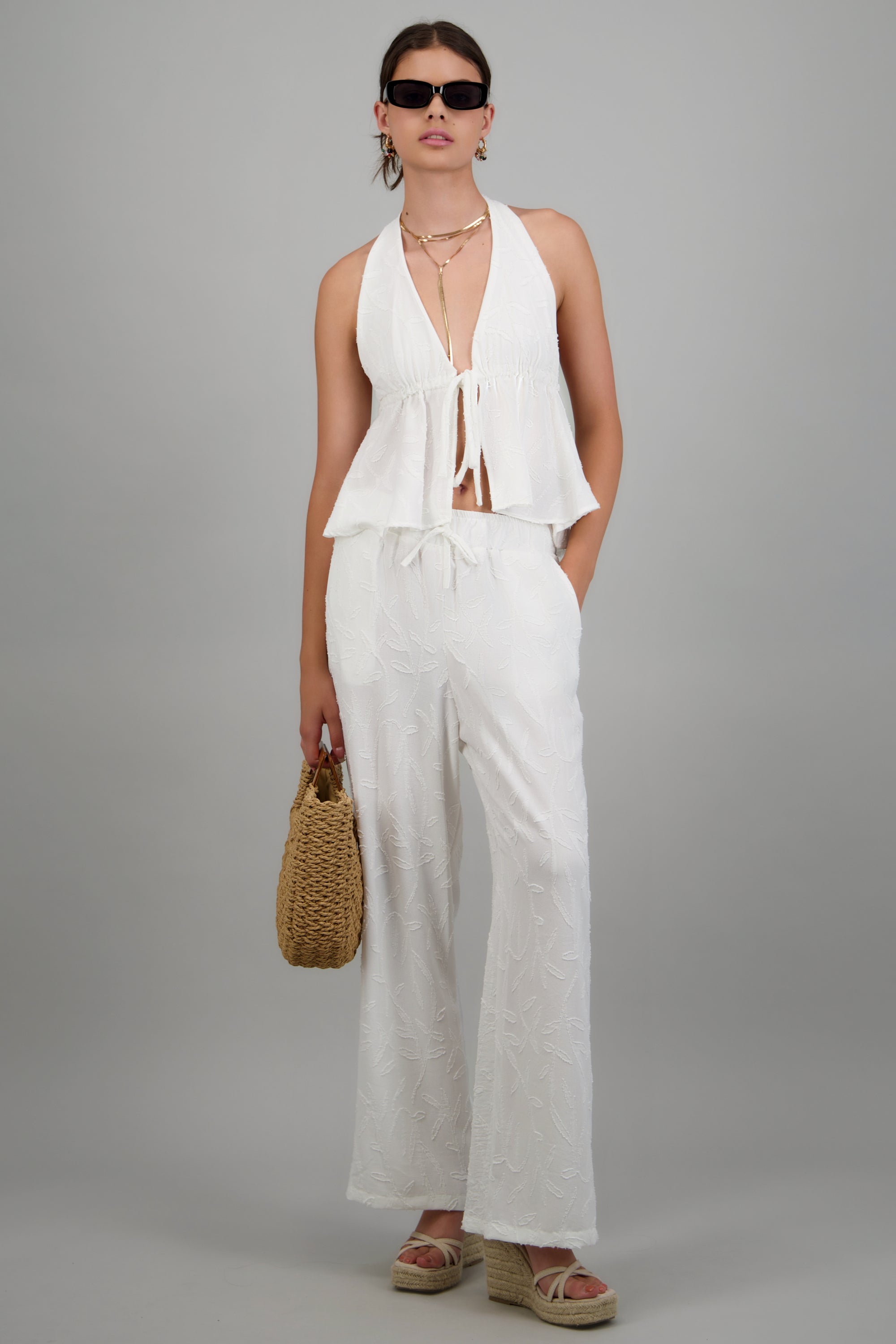 Pantalon recto detalle textura HUESO