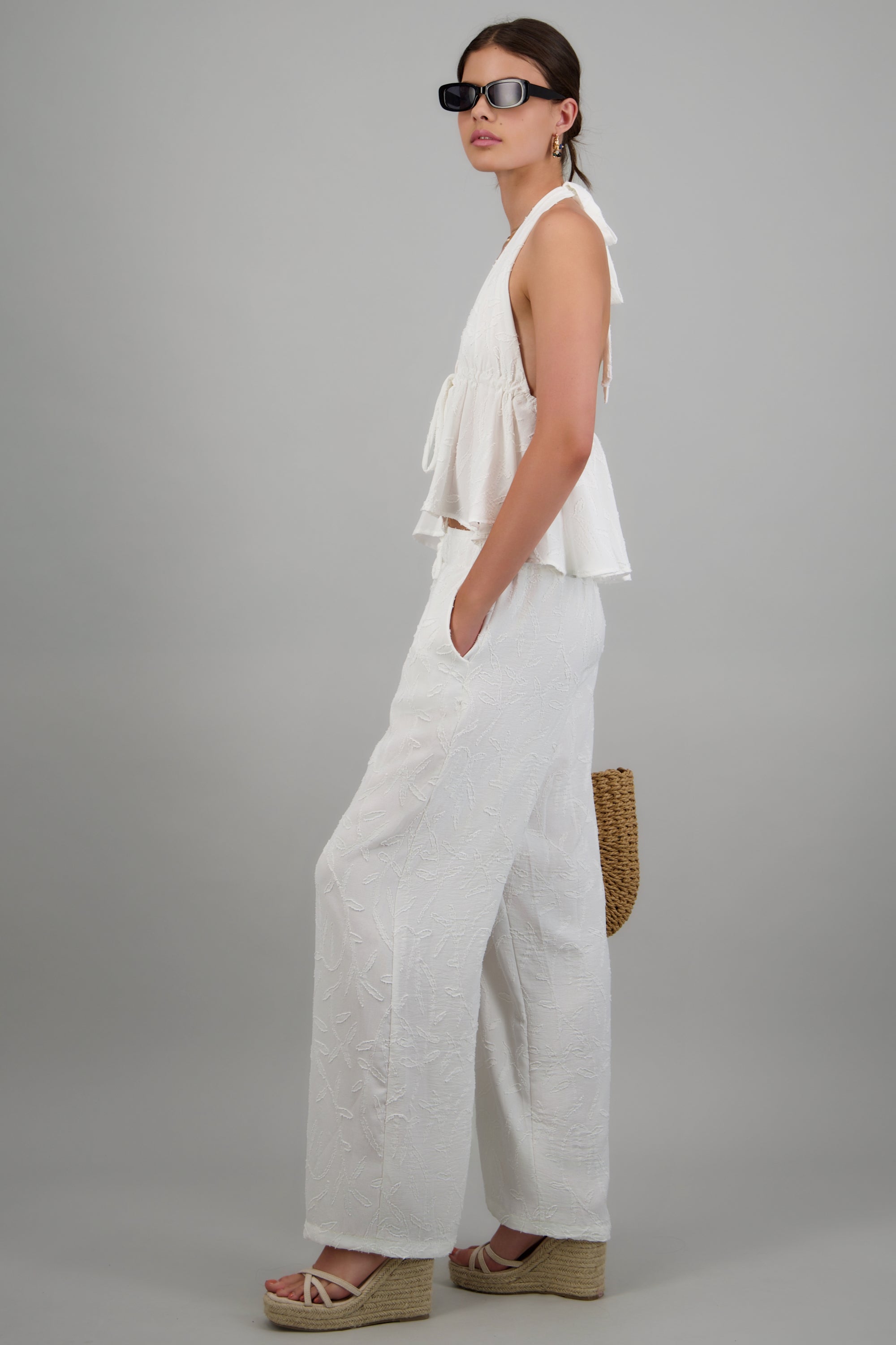 Pantalon recto detalle textura HUESO