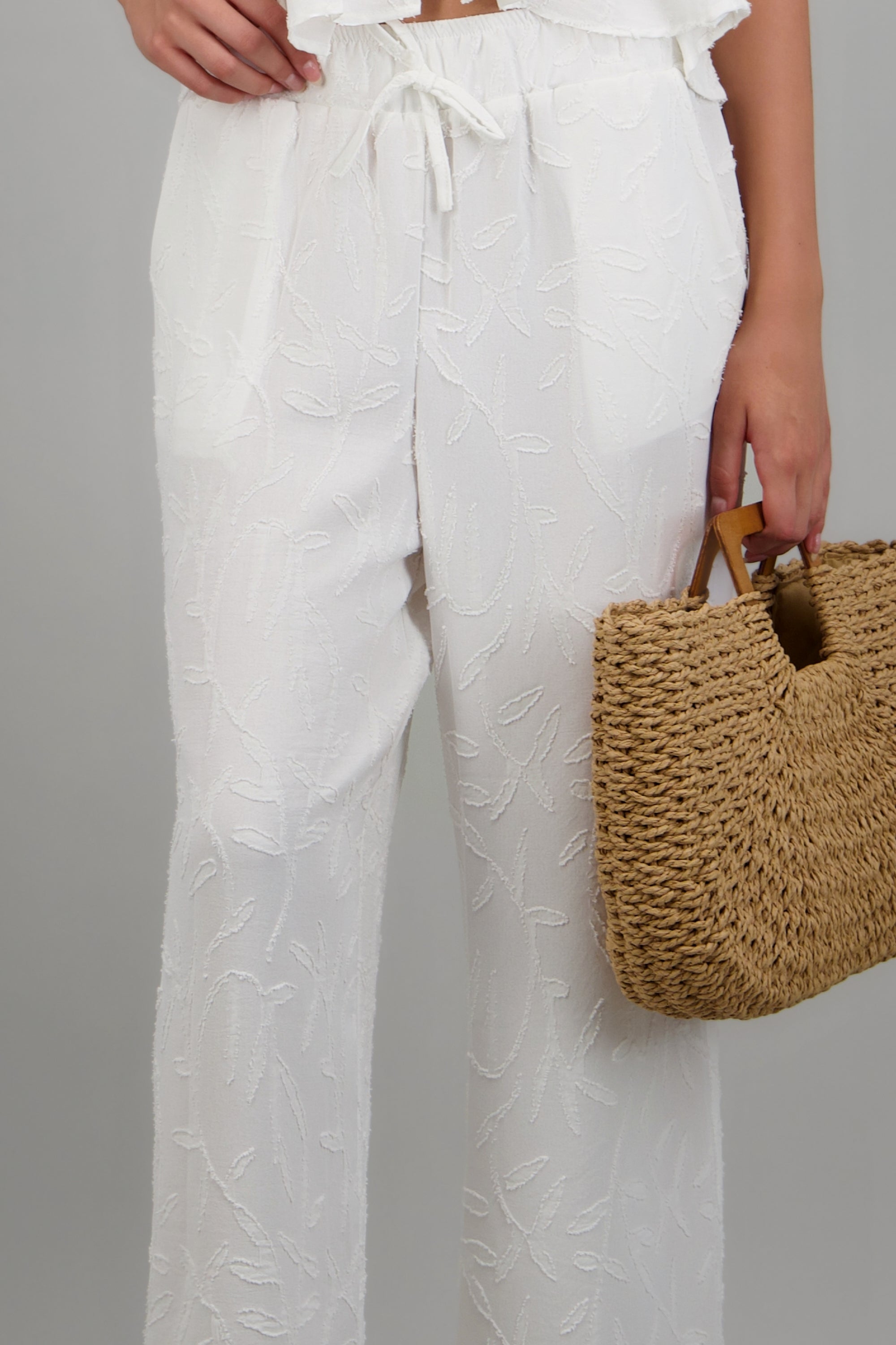Pantalon recto detalle textura HUESO