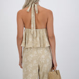 Top halter detalle abertura textura