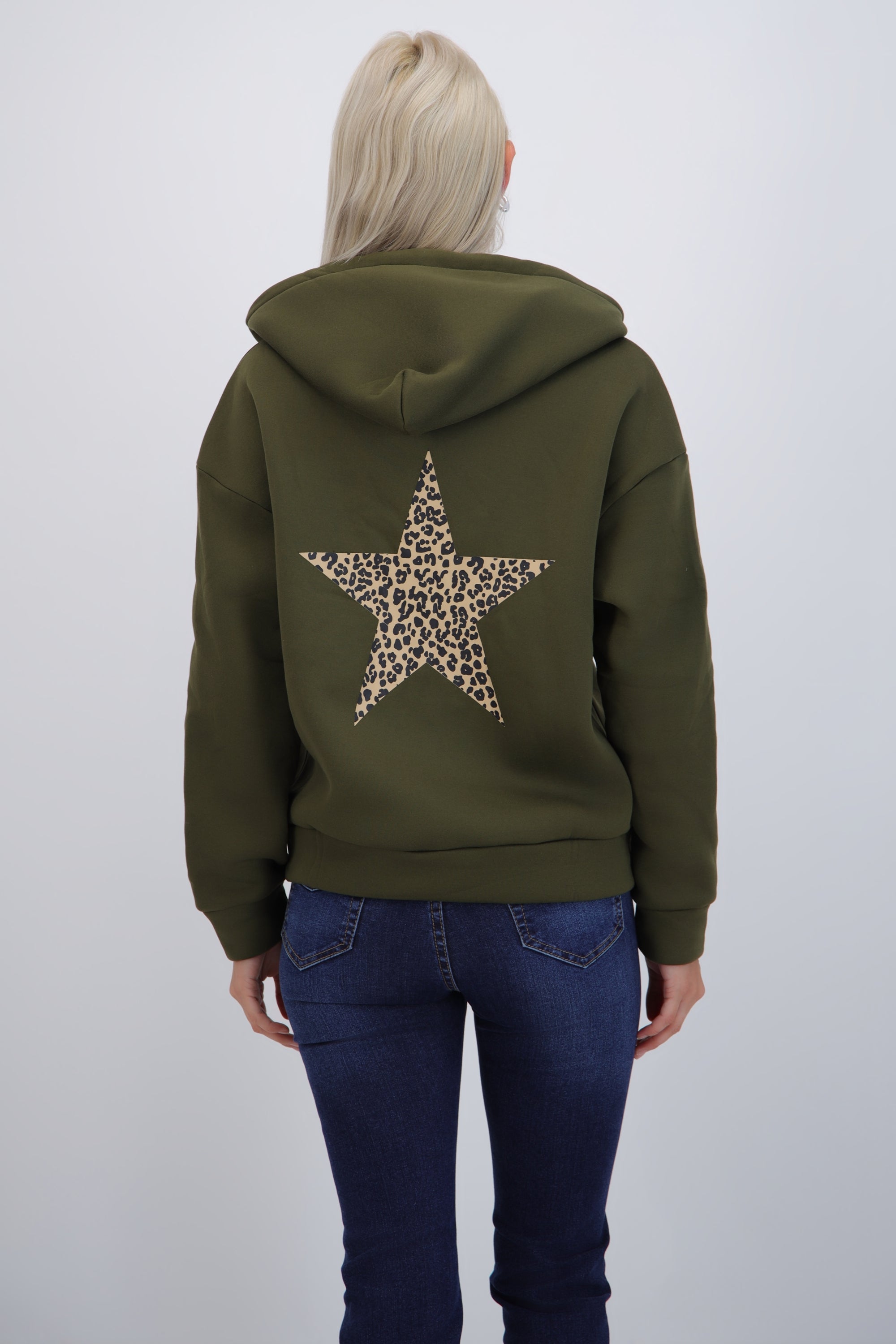 Chamarra estampado estrella animal print OLIVO