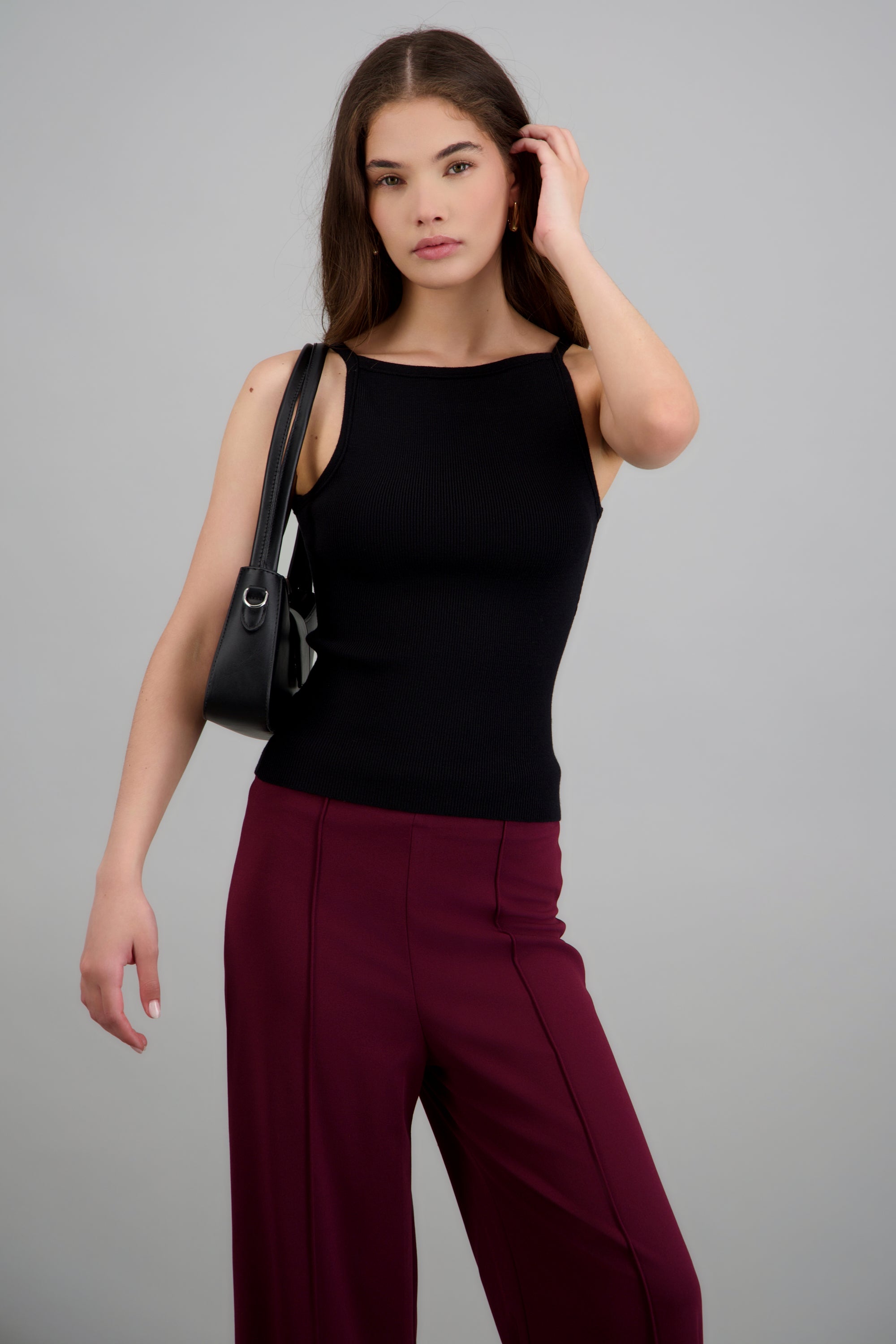 Top escote recto tirantes NEGRO