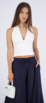 Top halter liso con pliegues