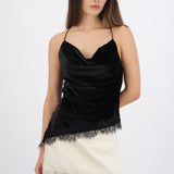 Blusa velvet detalle encaje