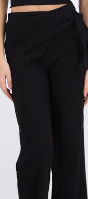 Pantalón detalle pañuelo liso