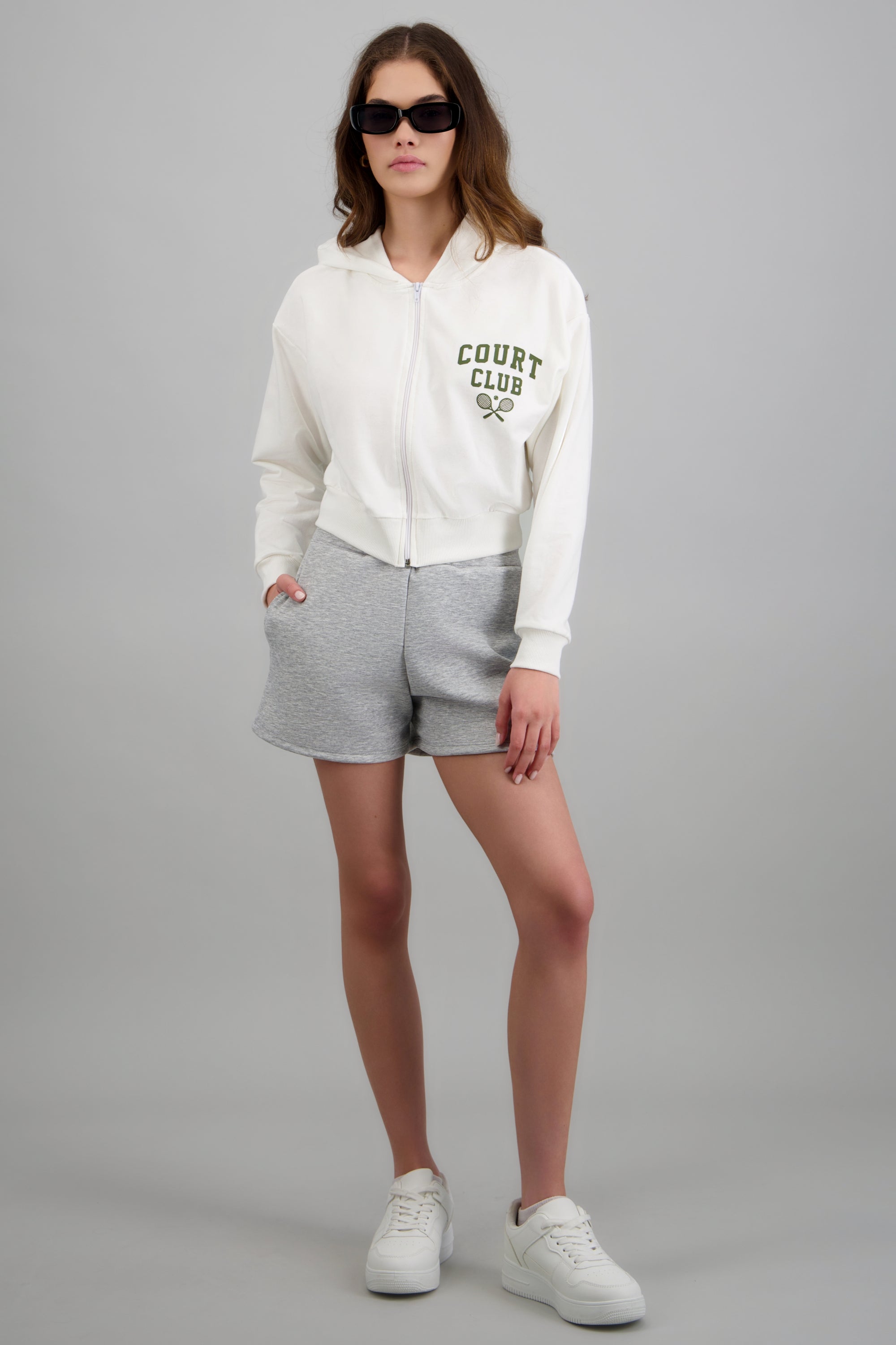 Sudadera crop estampado tenis BLANCO