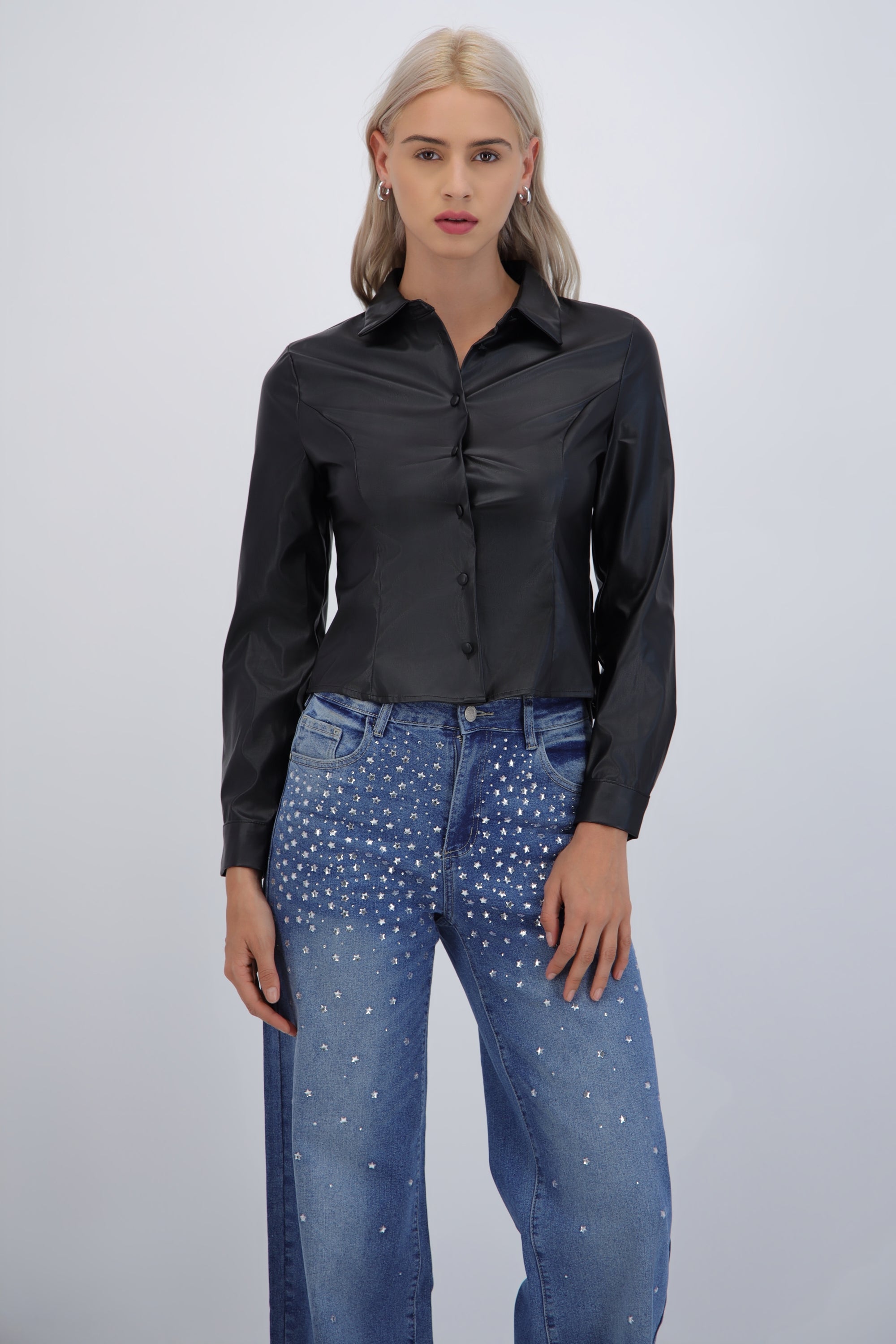 Blusa PU manga larga lisa