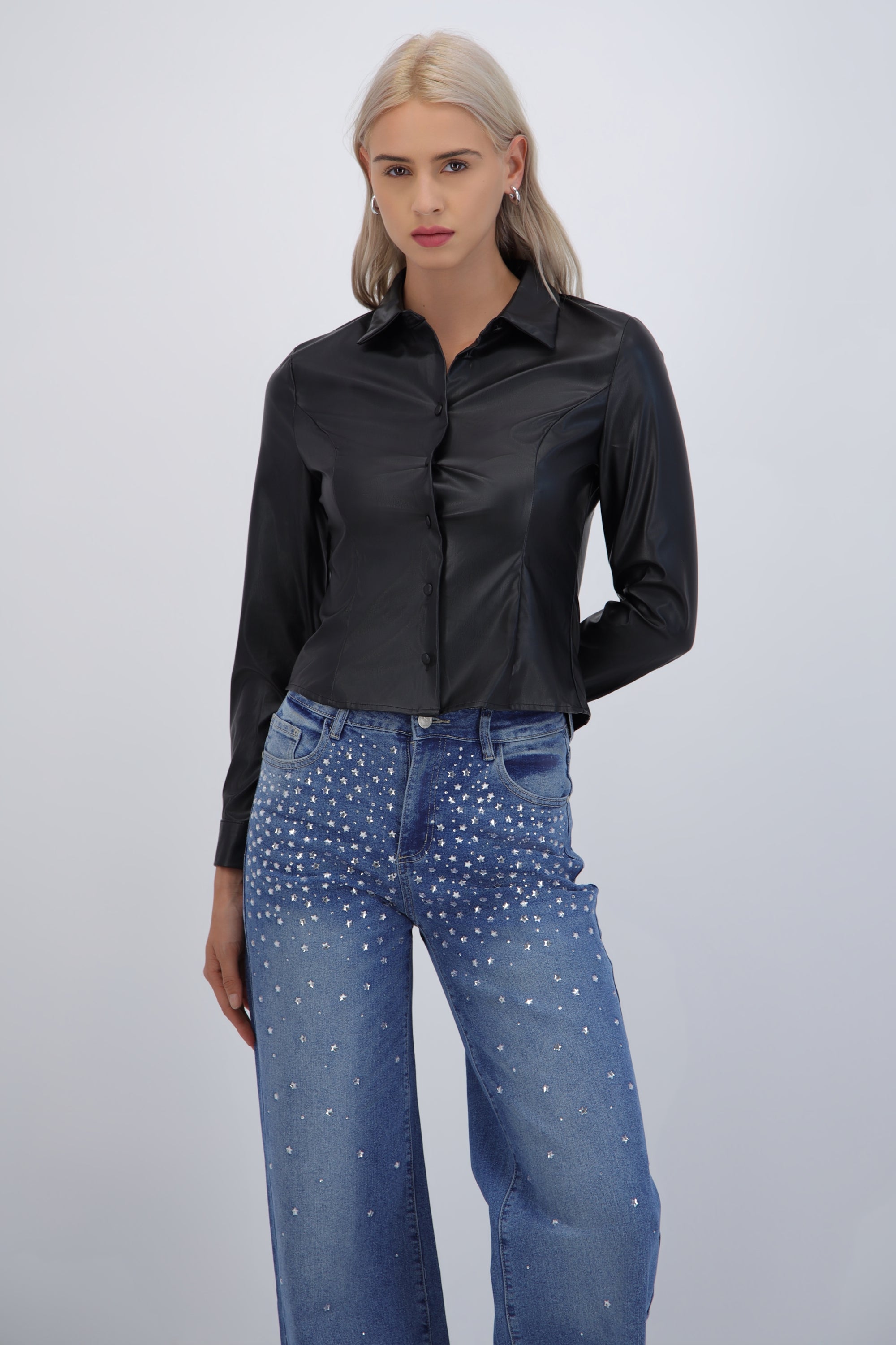 Blusa PU manga larga lisa