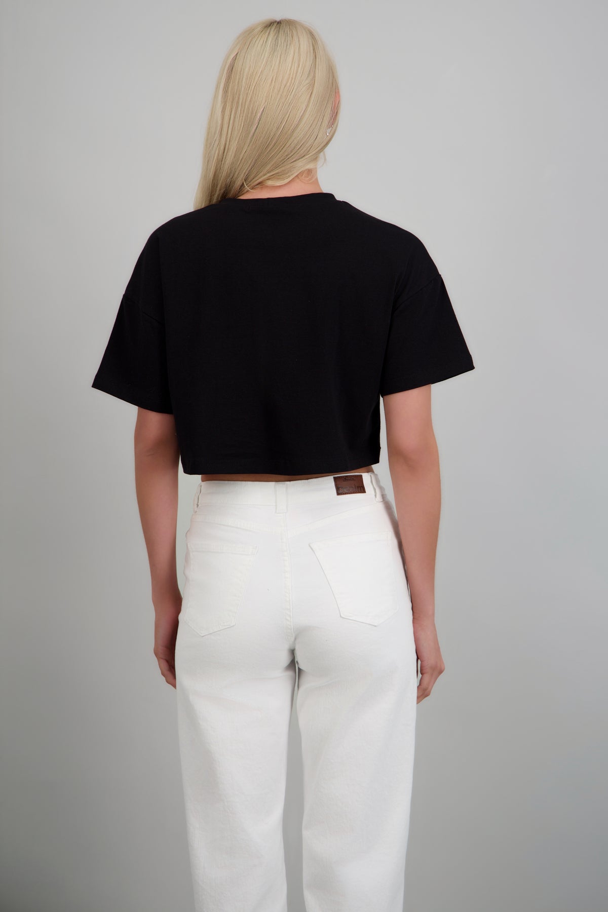 Playera boxy numeros encaje NEGRO