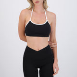 Top halter deportivo contraste