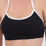 Top halter deportivo contraste