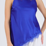Top halter amarre satinado detalle encaje