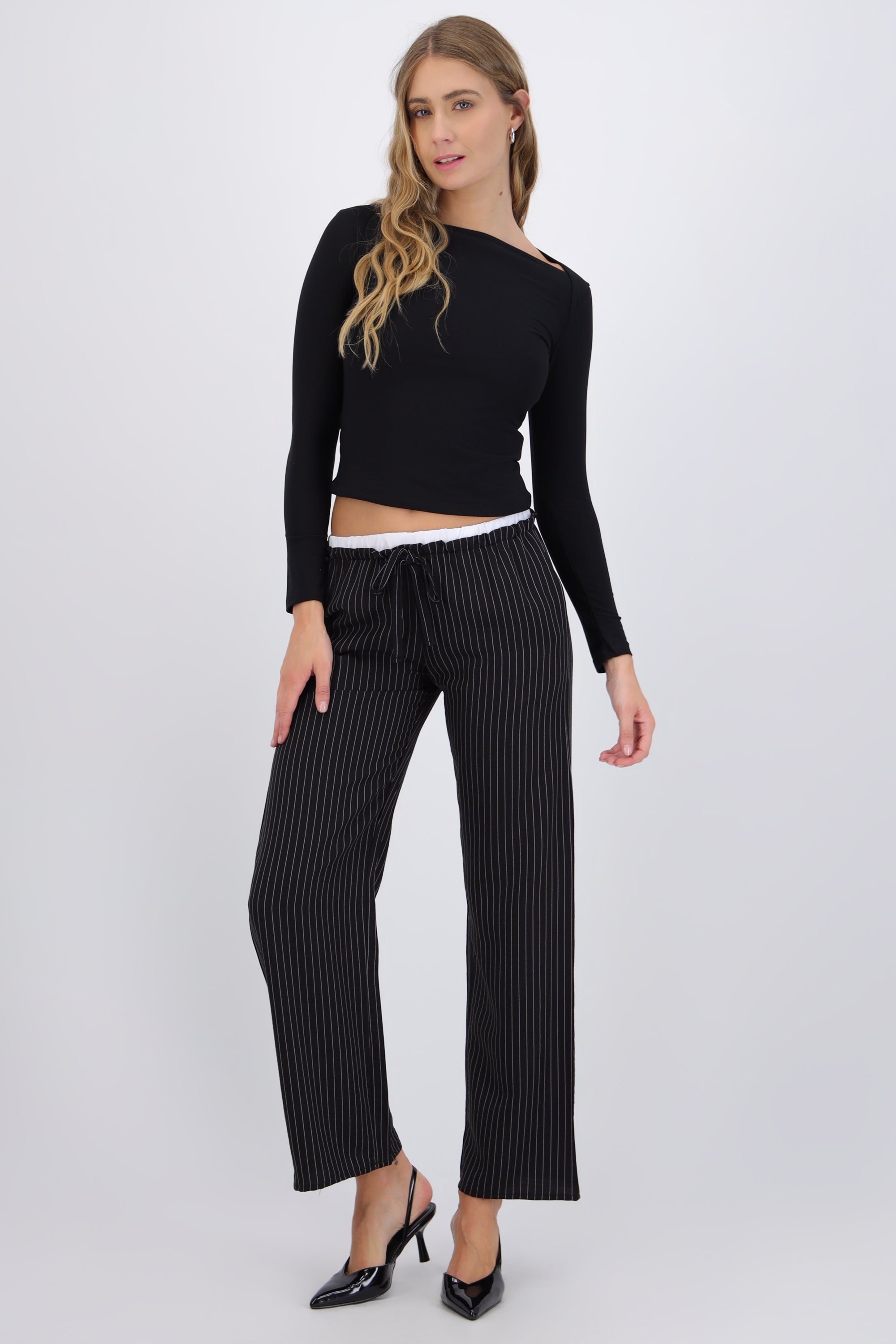 Pantalón pretina doble detalle rayas
