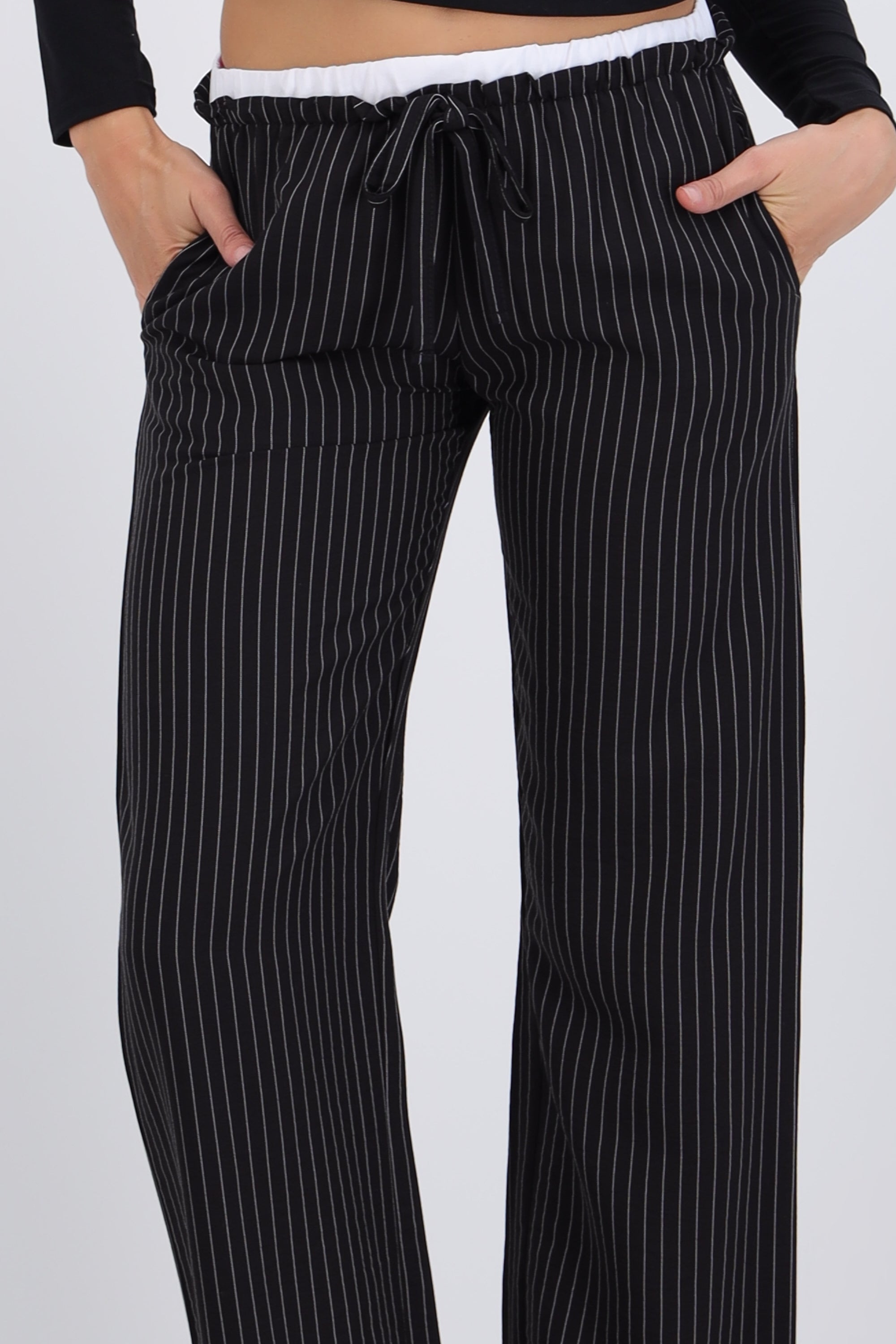 Pantalón pretina doble detalle rayas