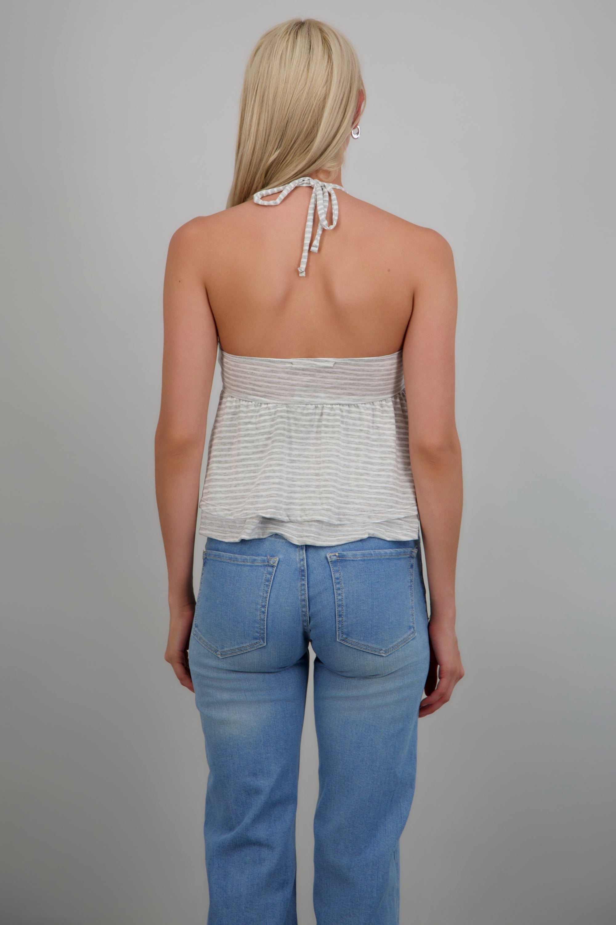 Top escote halter tirantes rayas detalle peplum GRIS JASPE