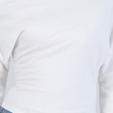 Camiseta cuello barca asimétrica