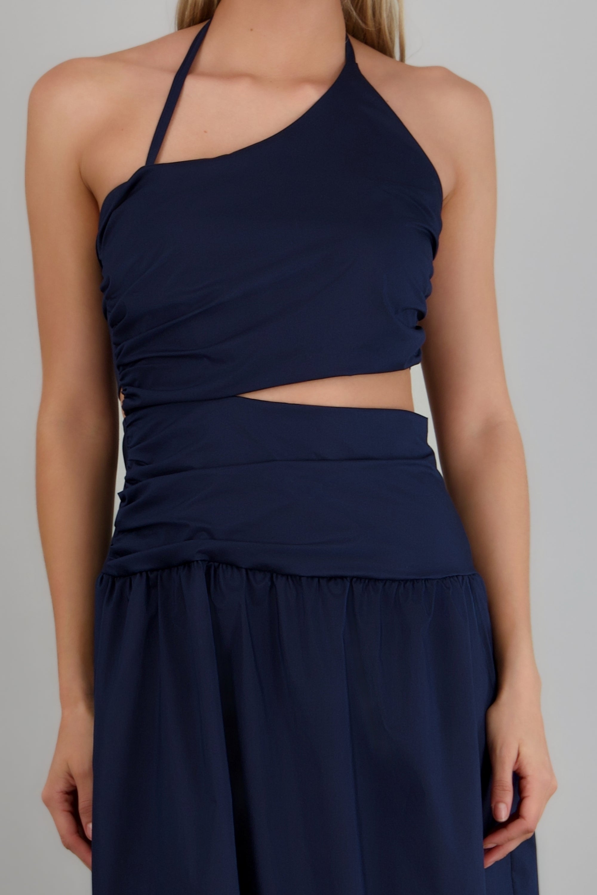 Vestido maxi sin mangas escote asimetrico MARINO