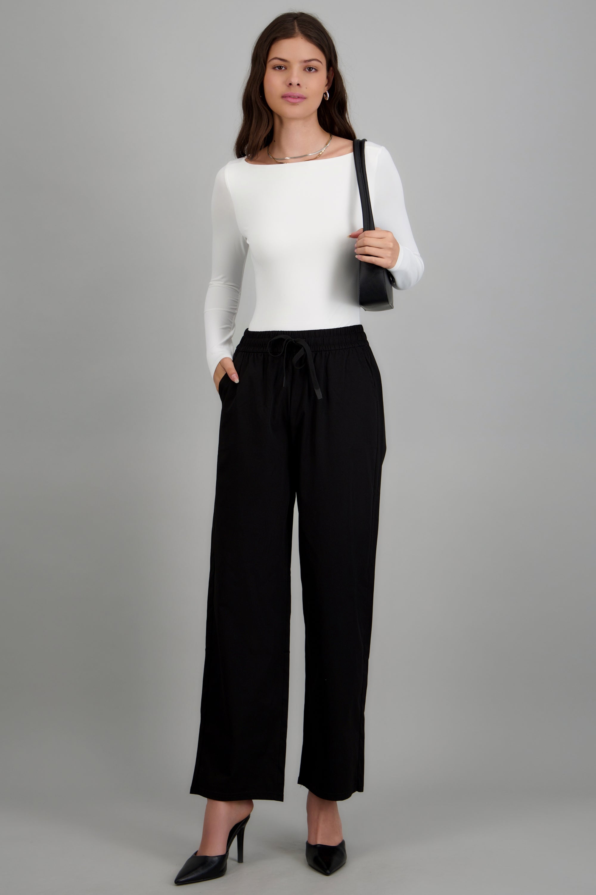 Pantalon straight jareta resorte NEGRO