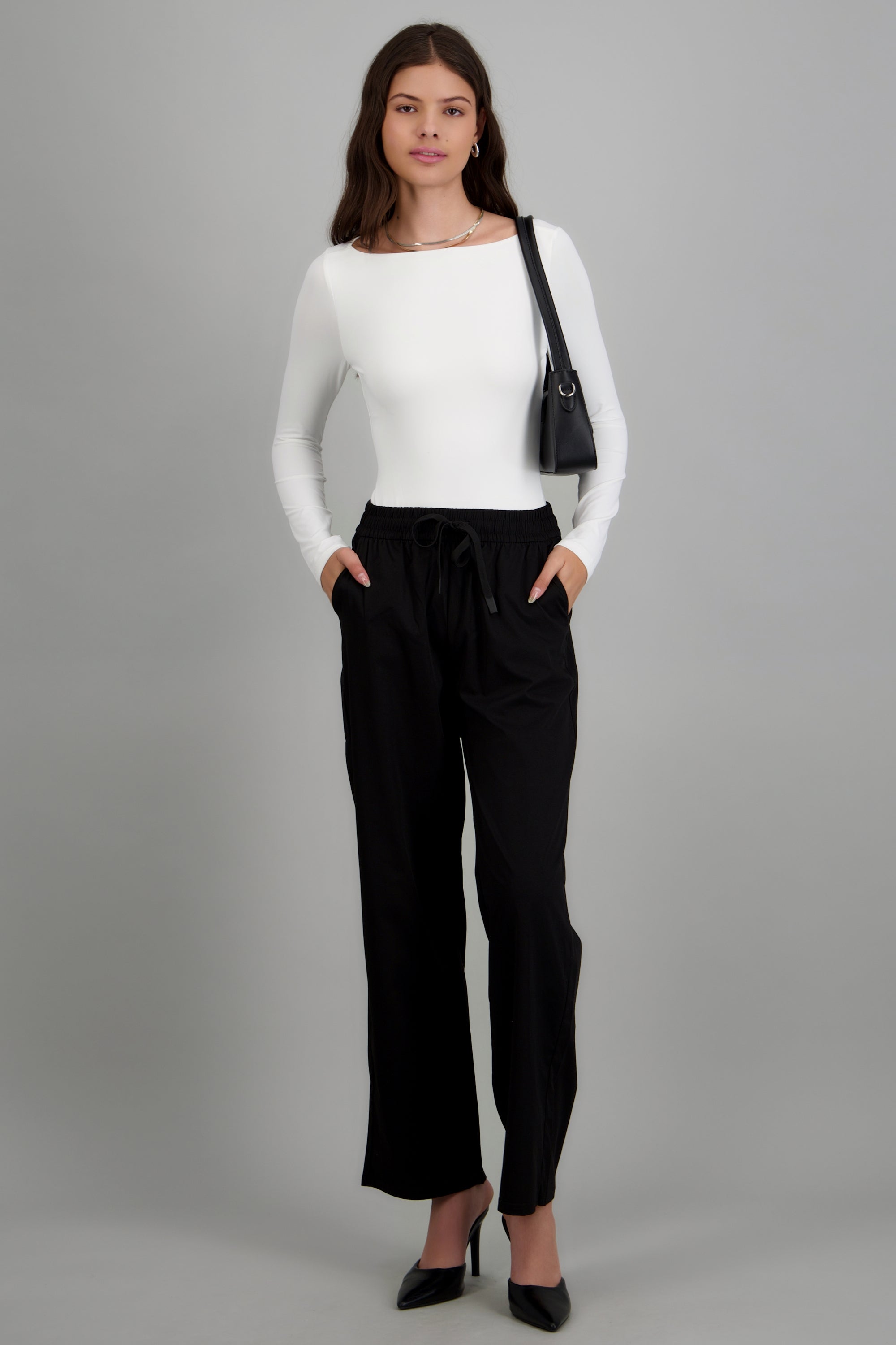 Pantalon straight jareta resorte NEGRO