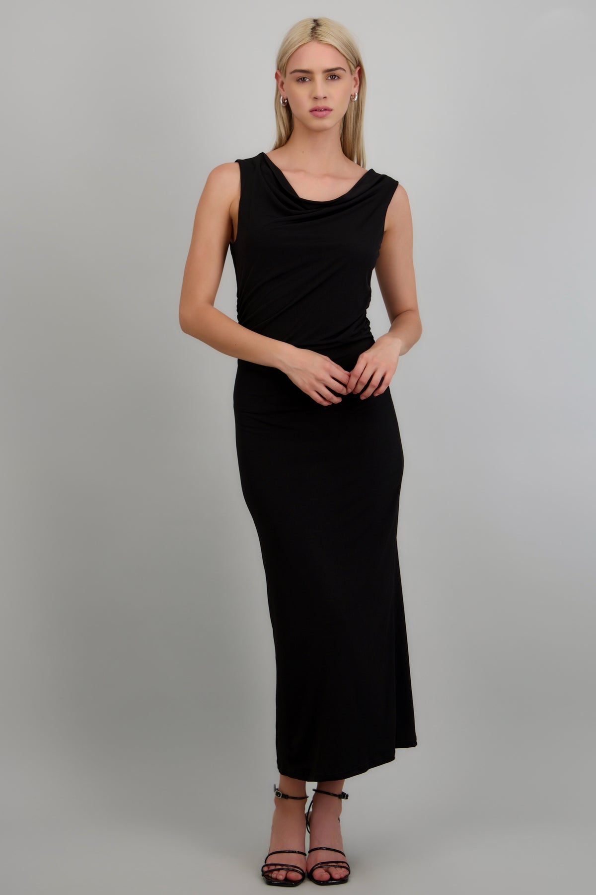 Vestido maxi drapeado sin mangas NEGRO