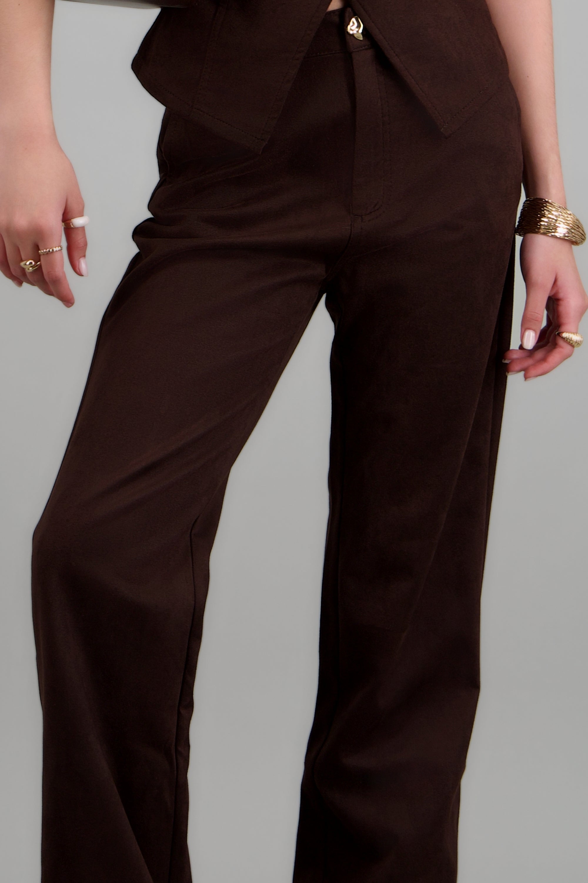 Pantalon suede basico CHOCOLATE