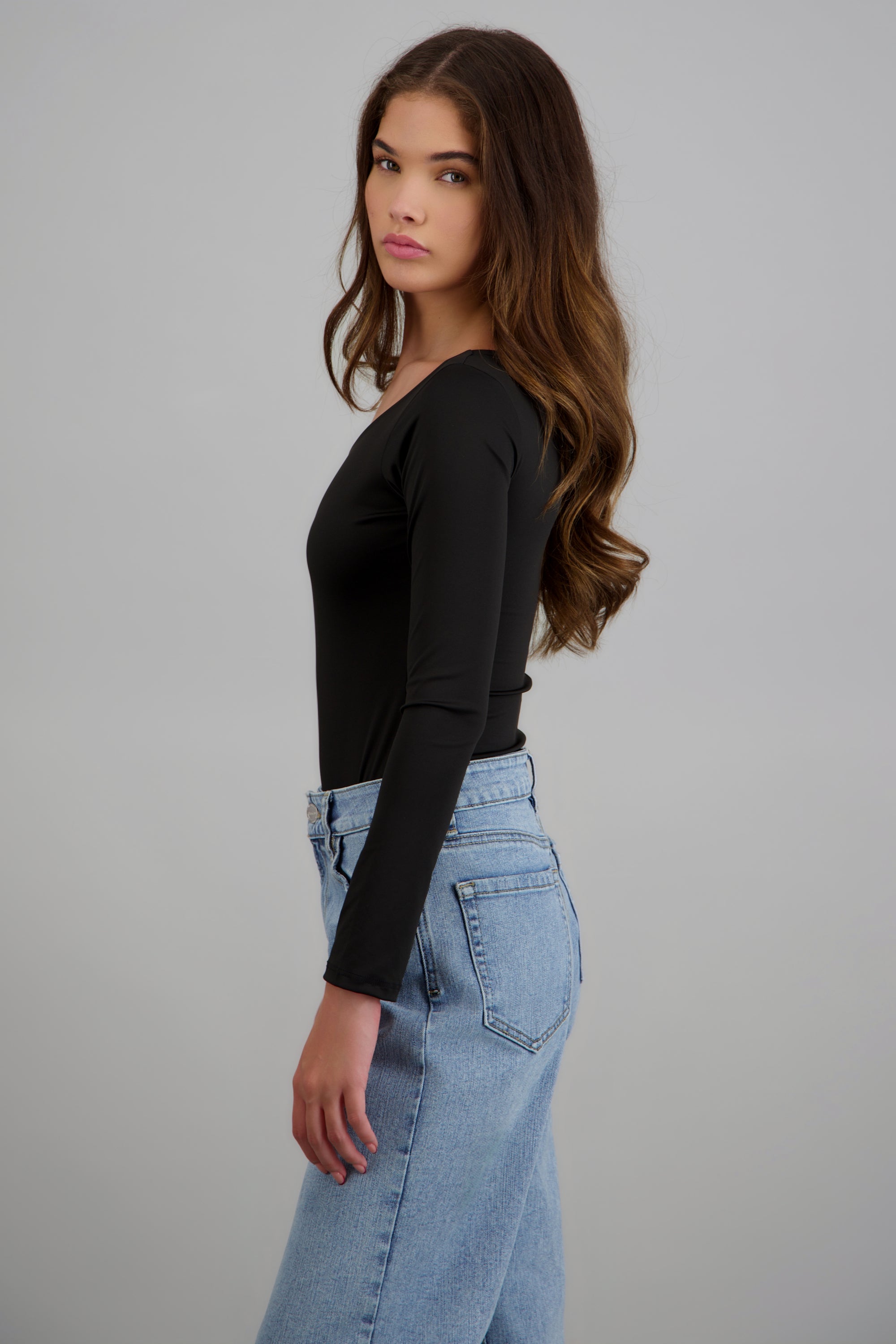 Bodysuit liso escote redondo NEGRO