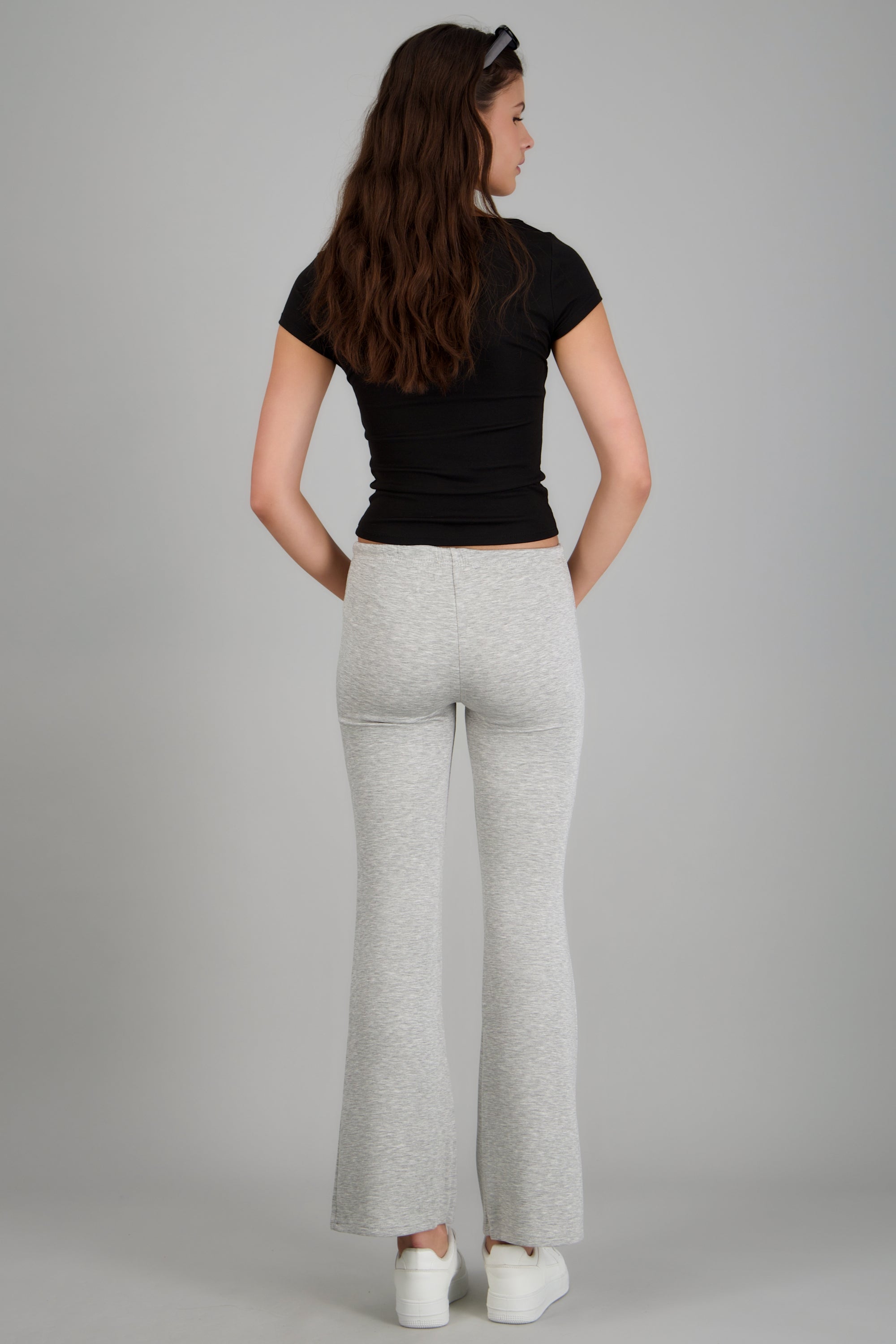 Pantalon flare liso GRIS JASPE