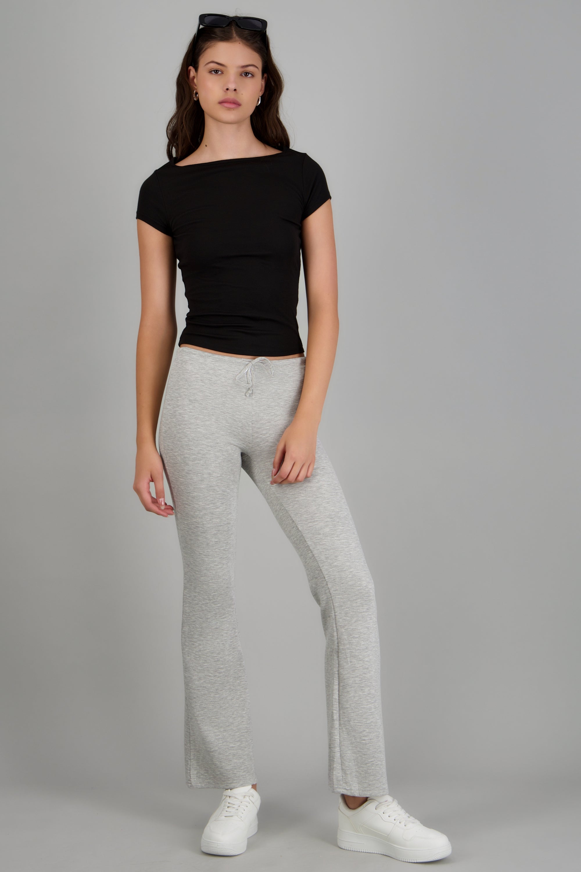 Pantalon flare liso GRIS JASPE