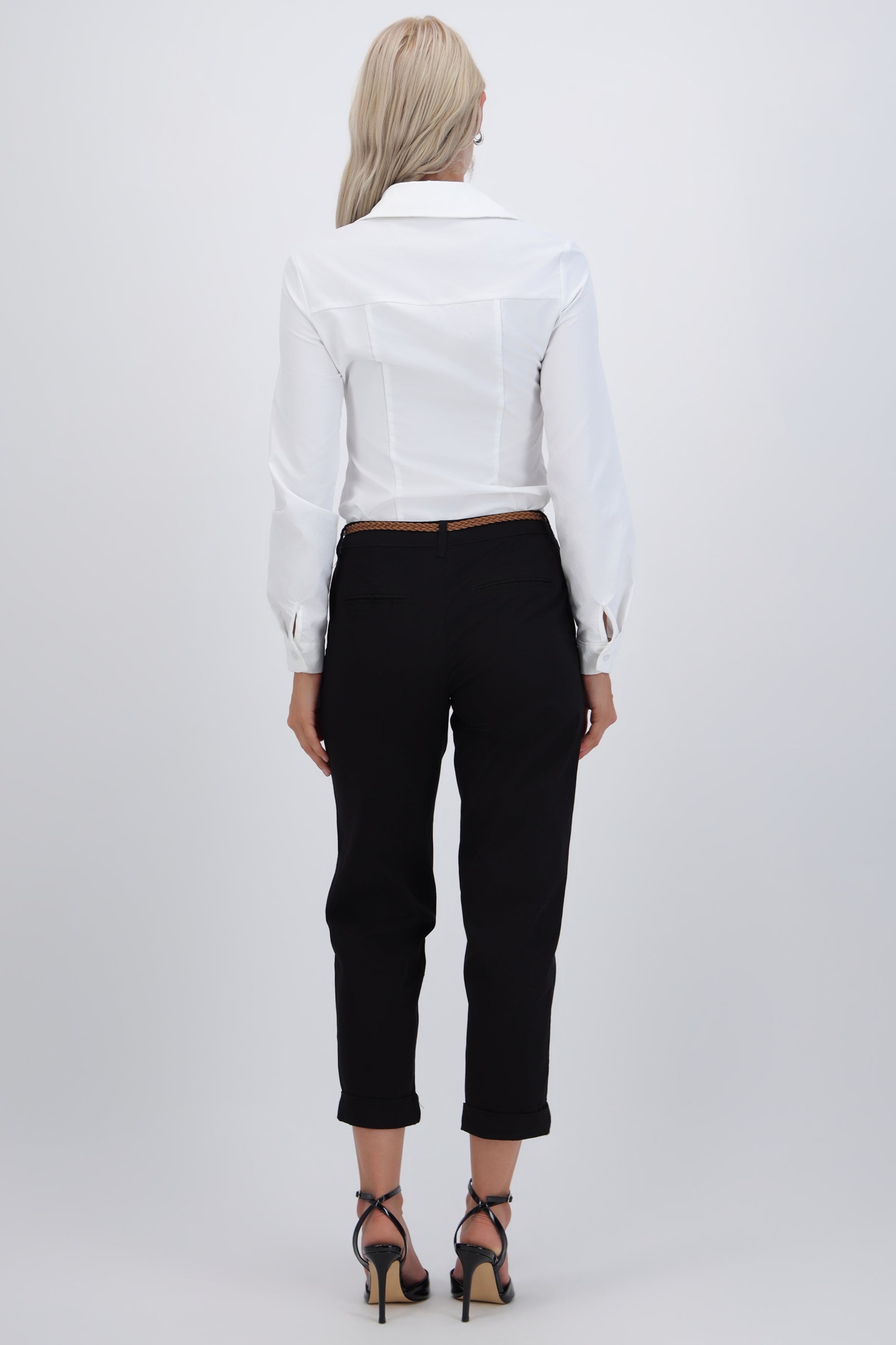 Pantalón chino cinturón trenzado