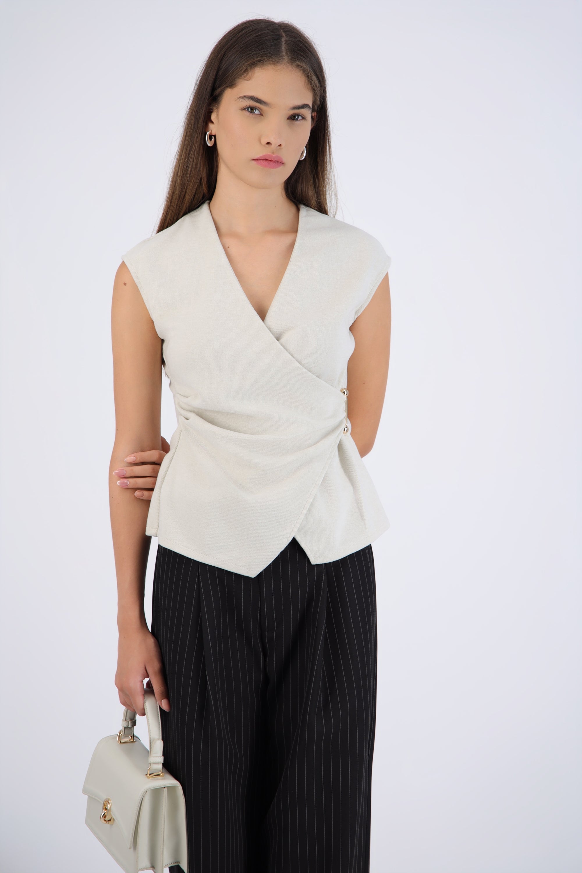 Top tejido suave detalle cintura