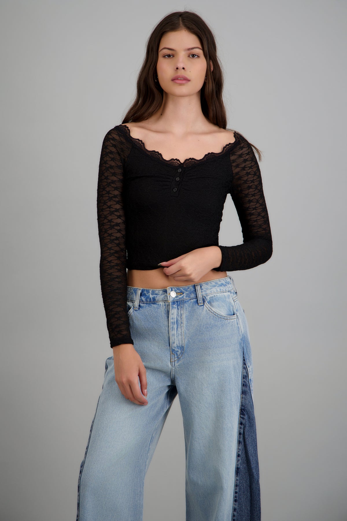 Top encaje manga larga NEGRO