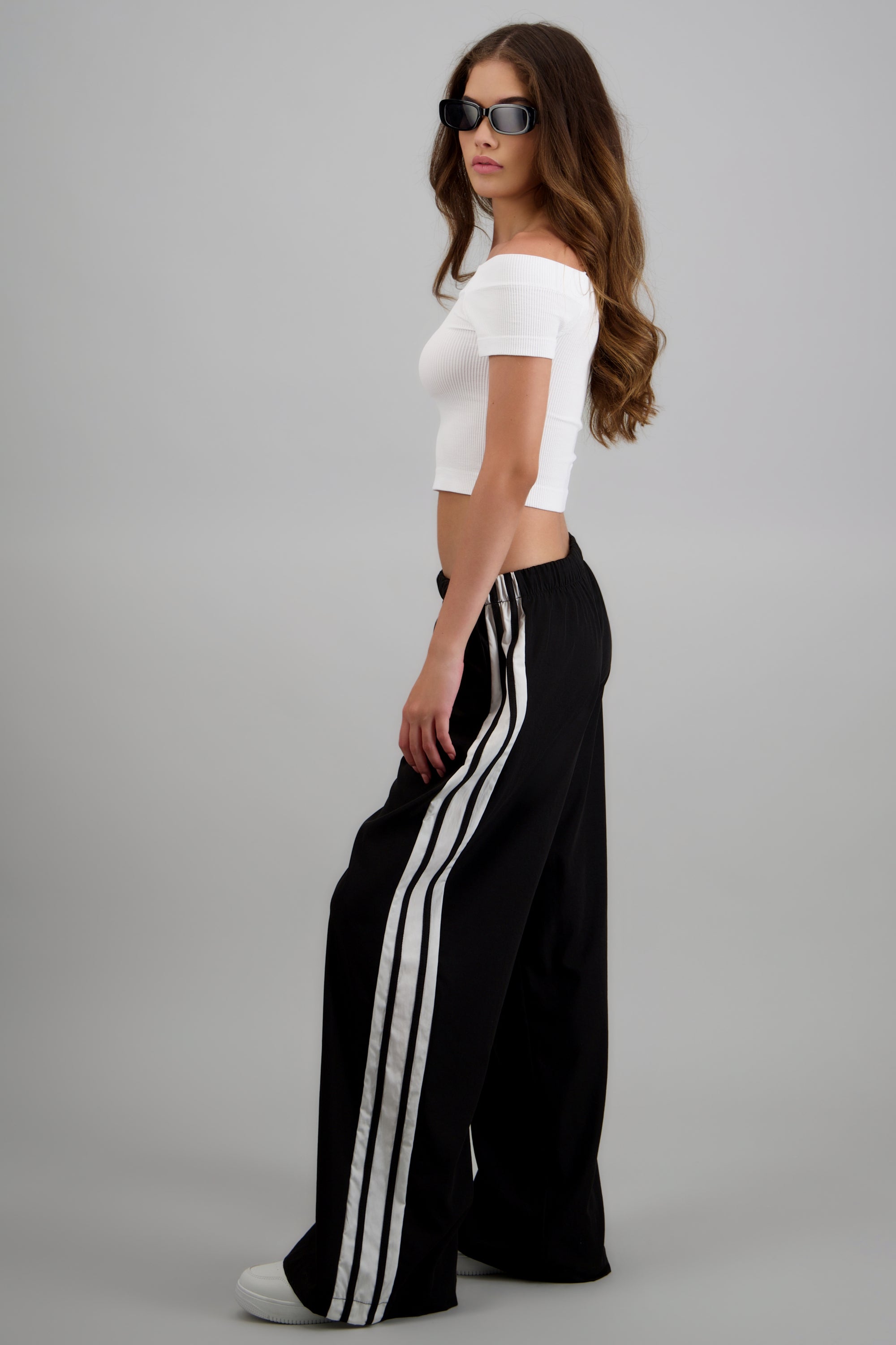 Pantalon pretina elastica detalle rayas NEGRO COMBO