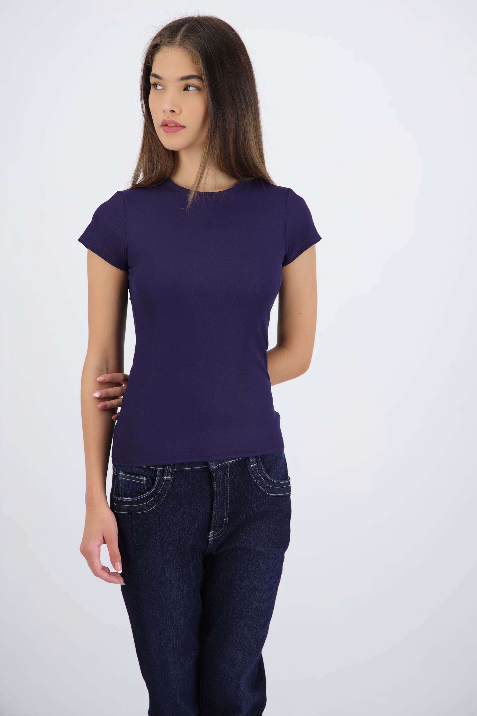 Top manga corta cuello redondo liso