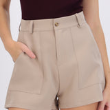 Short mini con bolsas