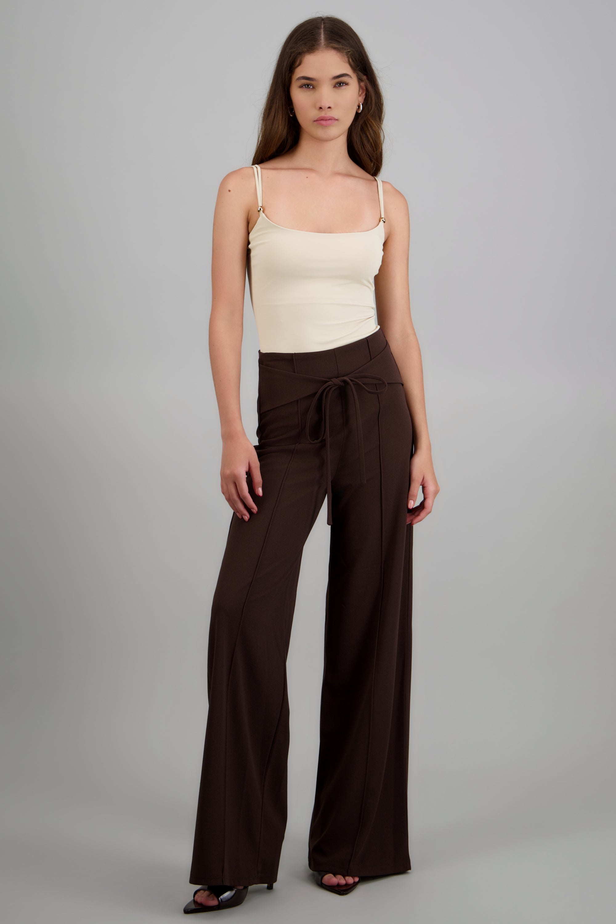 Pantalon wide leg detalle pretina CHOCOLATE