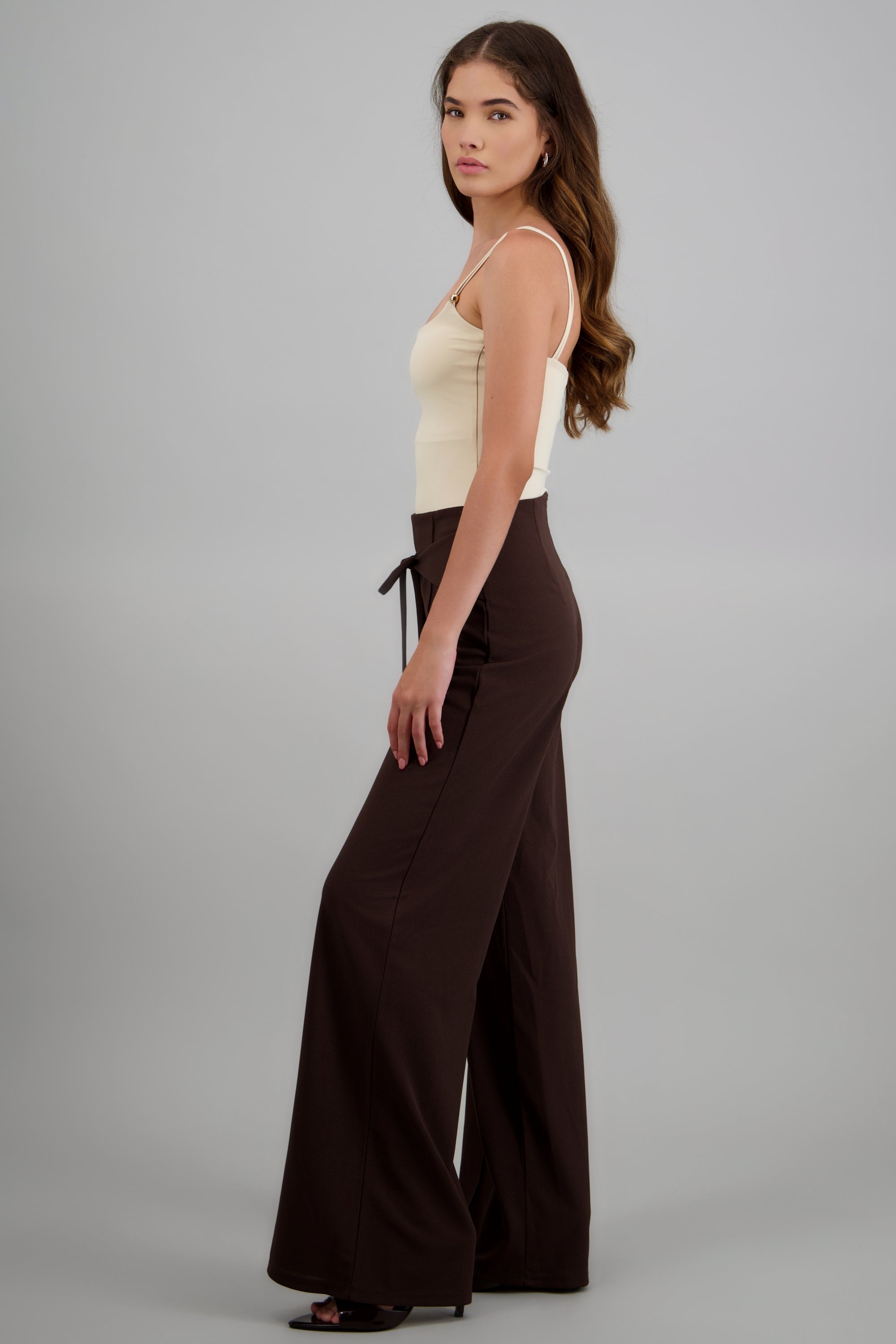 Pantalon wide leg detalle pretina CHOCOLATE