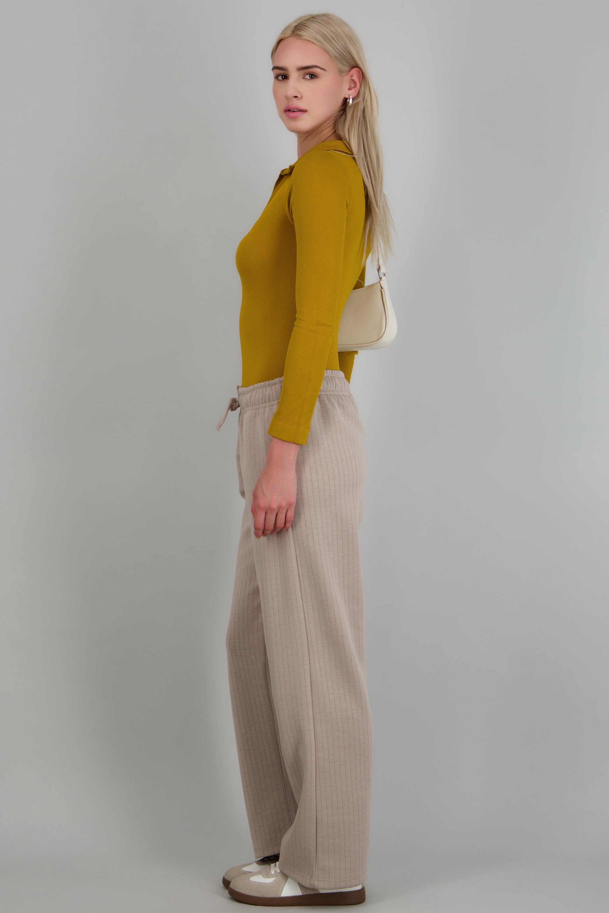 Pants detalle pretina resorte KHAKI