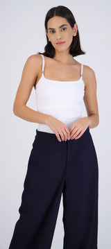 Body tirantes escote redondo detalle broches