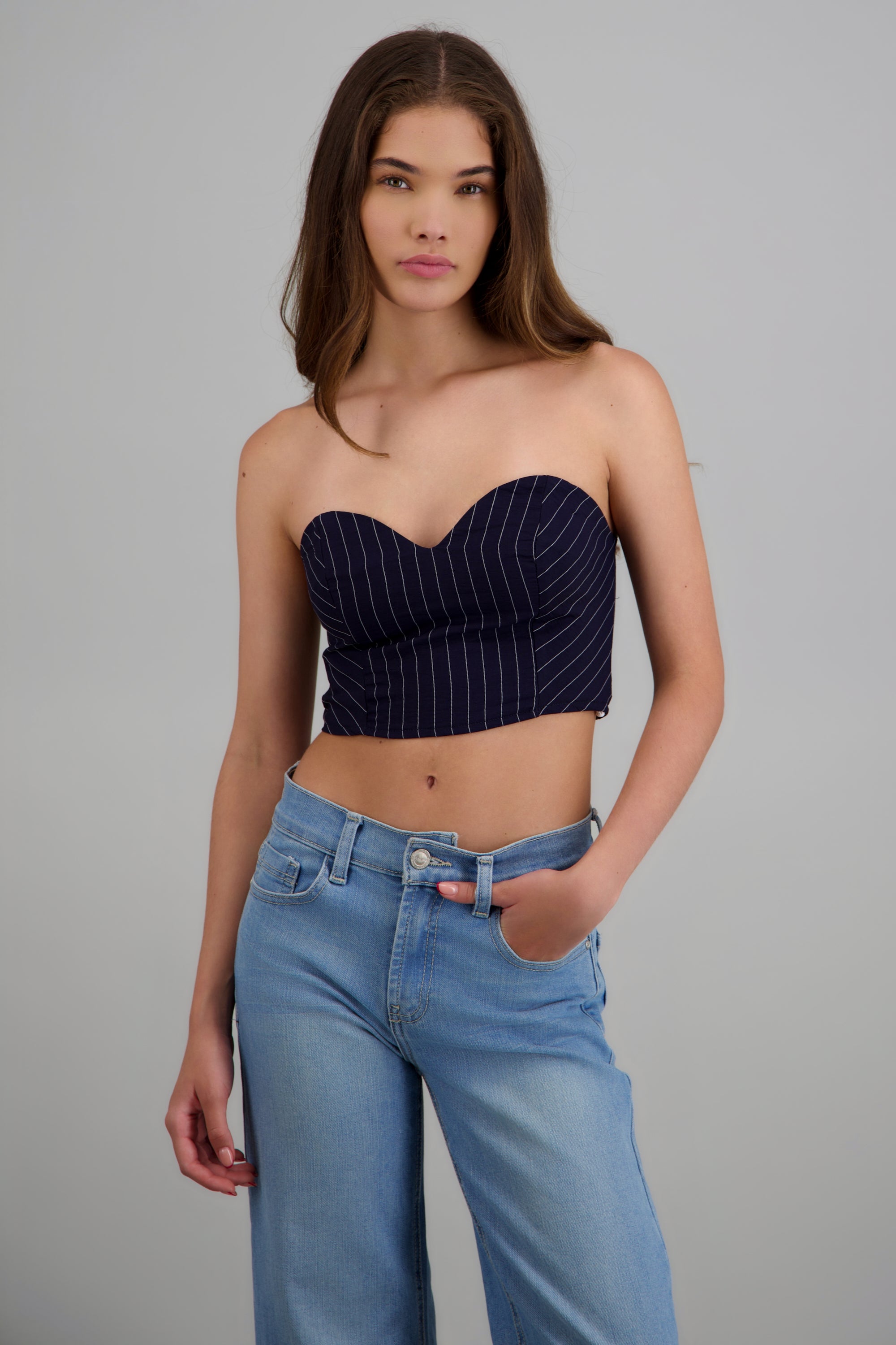 Top crop escote corazon rayas MARINO