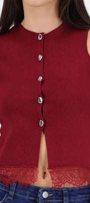 Top tejido con botones detalle encaje