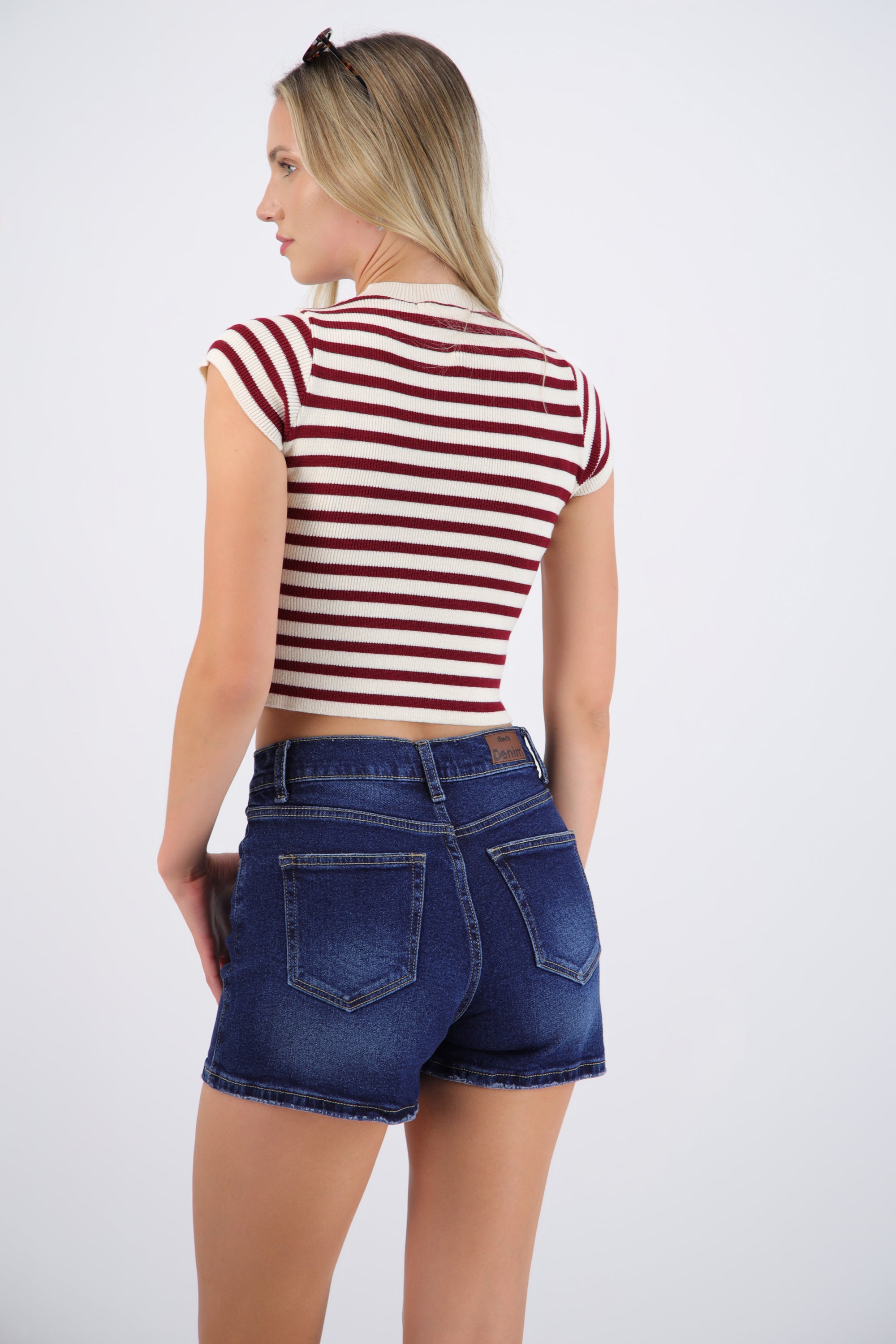 Top crop rayas manga corta