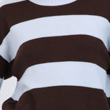 Suéter cuello redondo líneas