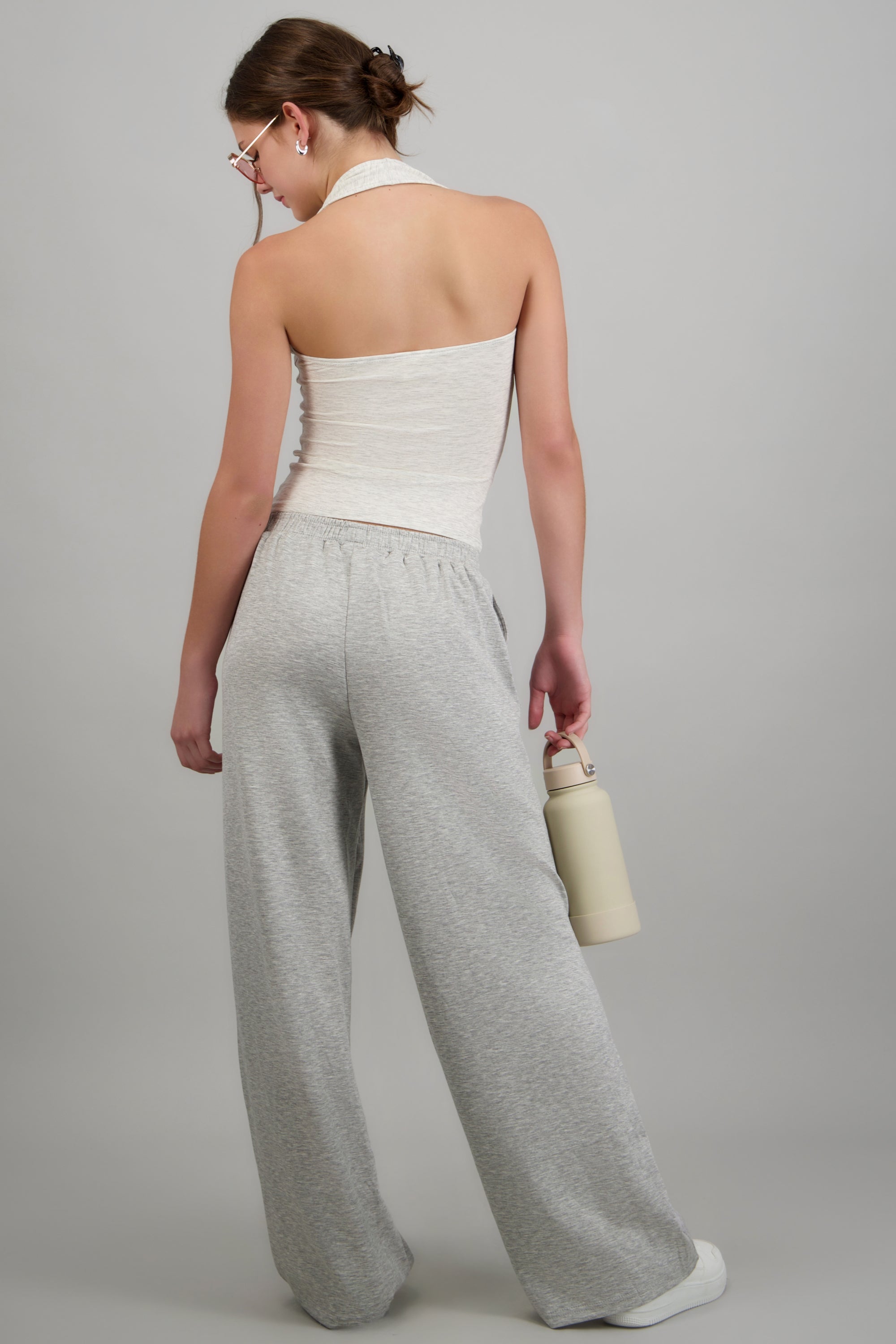 Pants modal con bolsas GRIS CLARO