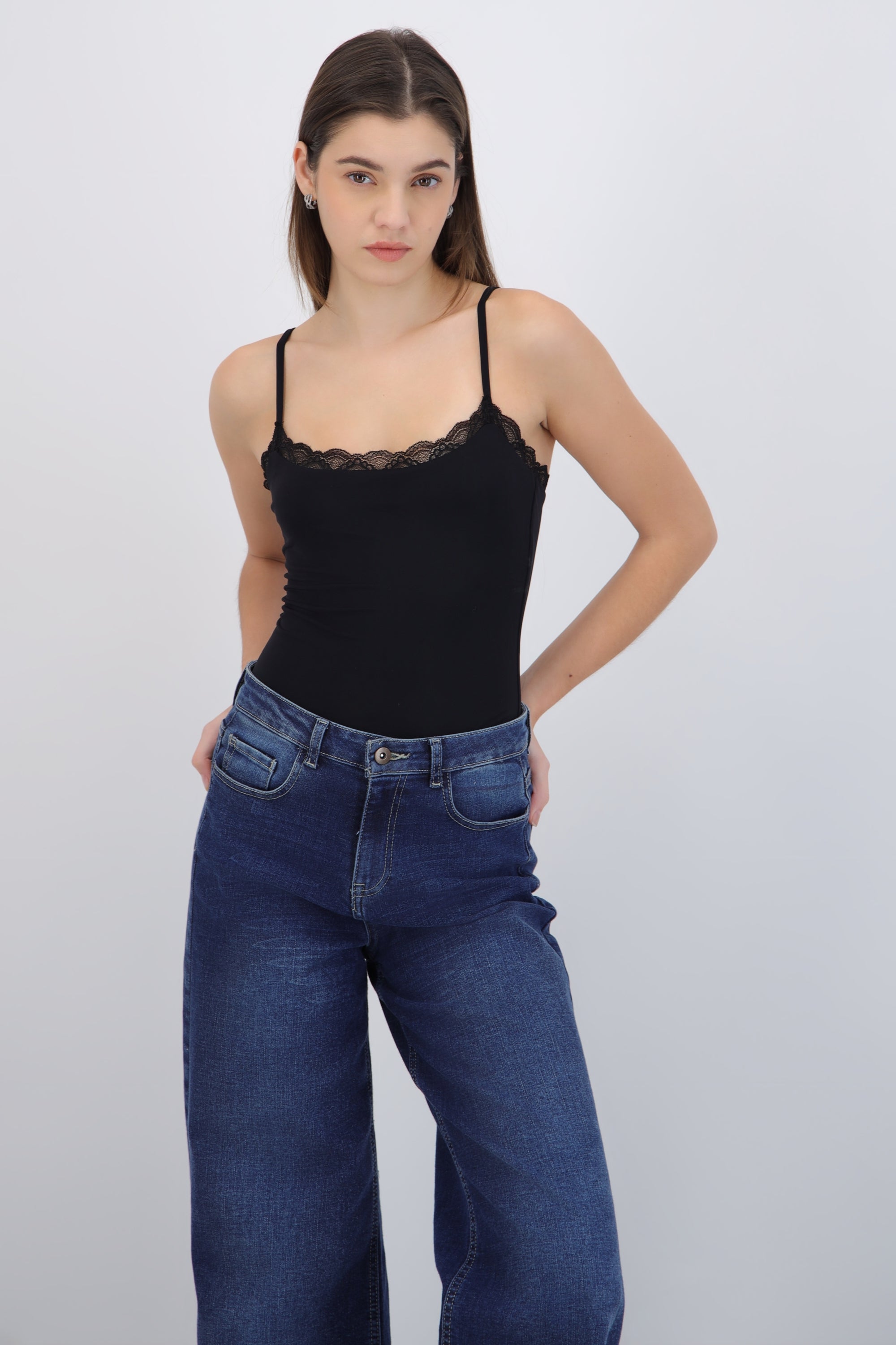 Bodysuit liso encaje