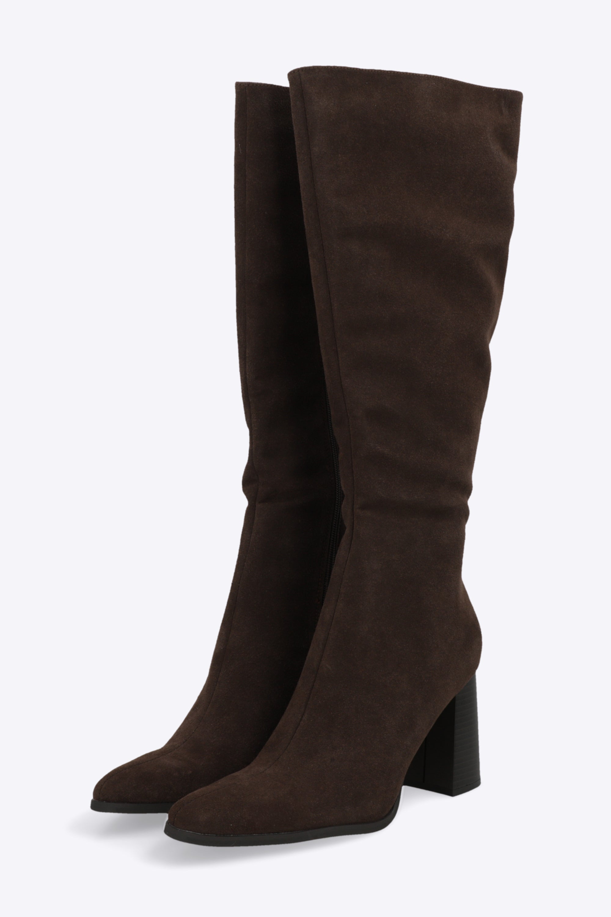 Bota alta rigida gamucina