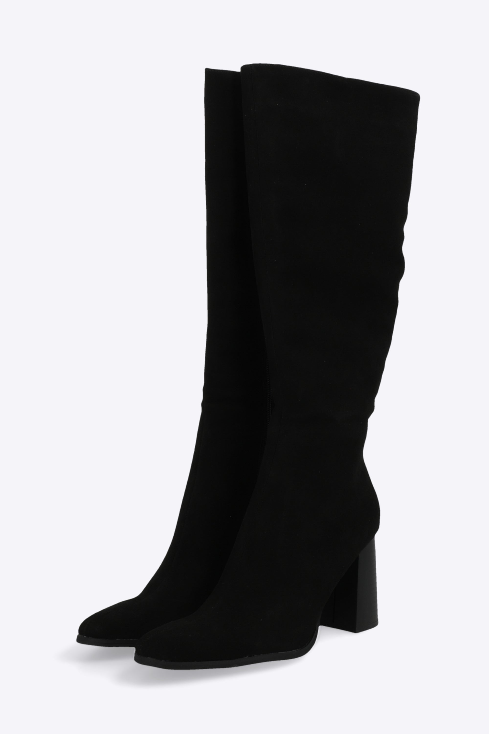 Bota alta rigida gamucina
