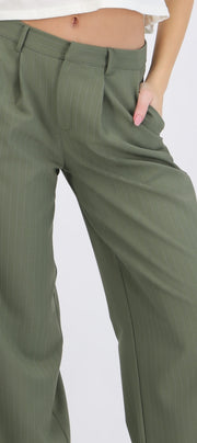 Pantalón rayado wide