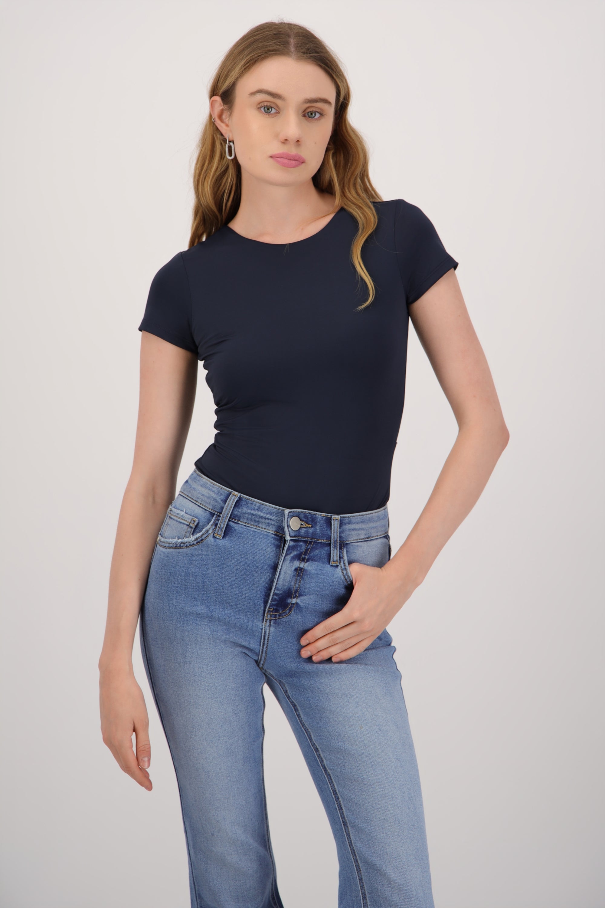 Bodysuit manga corta detalle moños MARINO