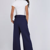 Pantalón wide leg detalle cinturón
