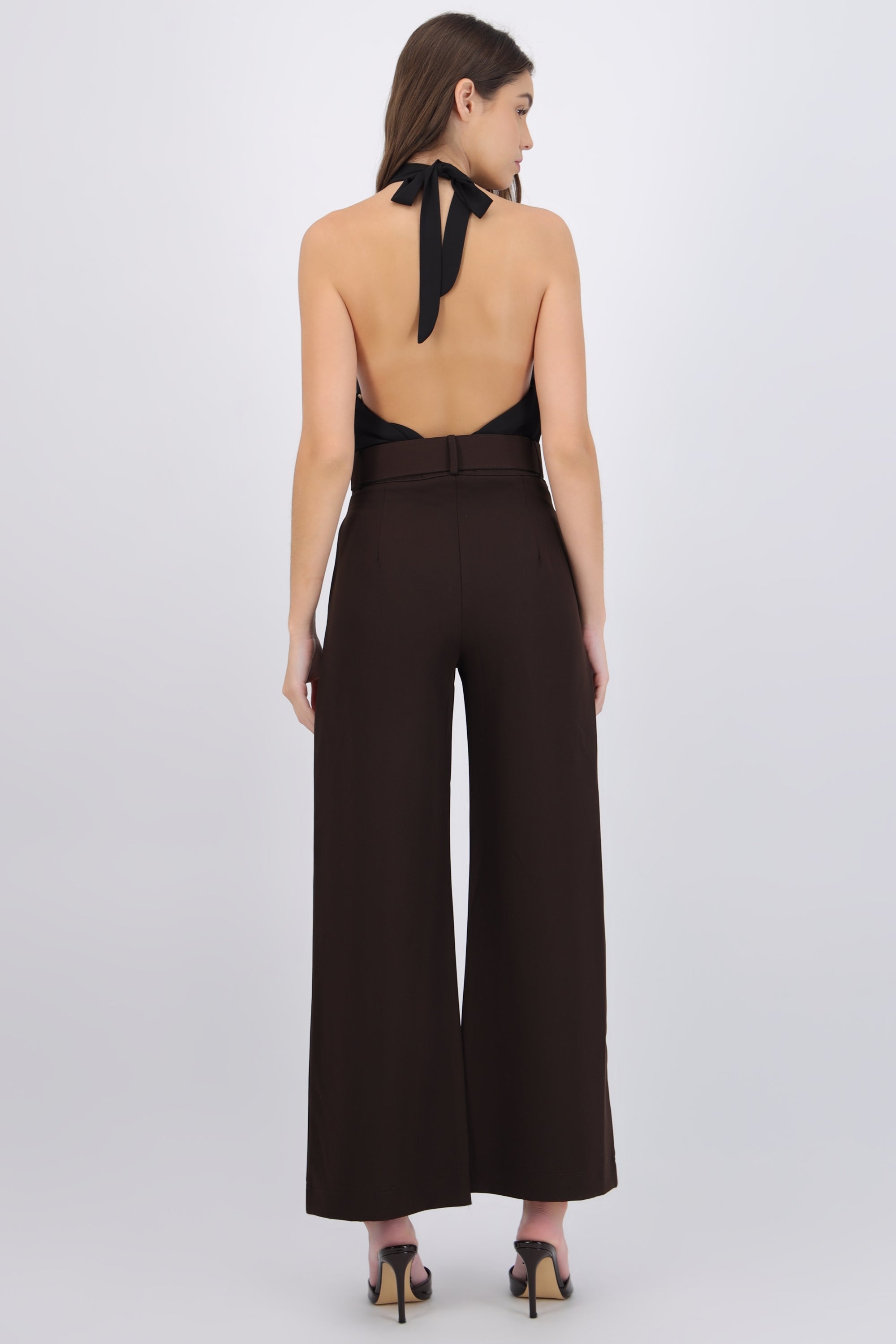 Pantalón wide leg detalle cinturón